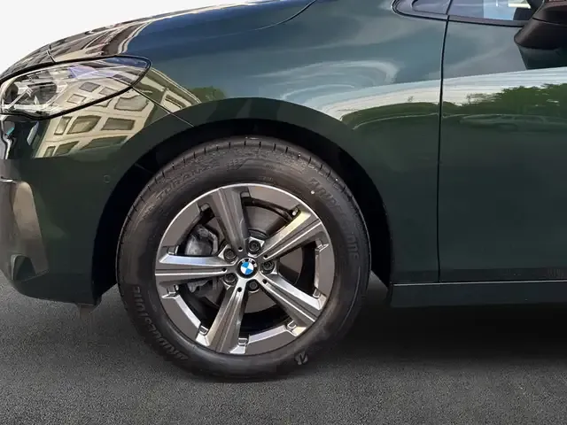 BMW 216