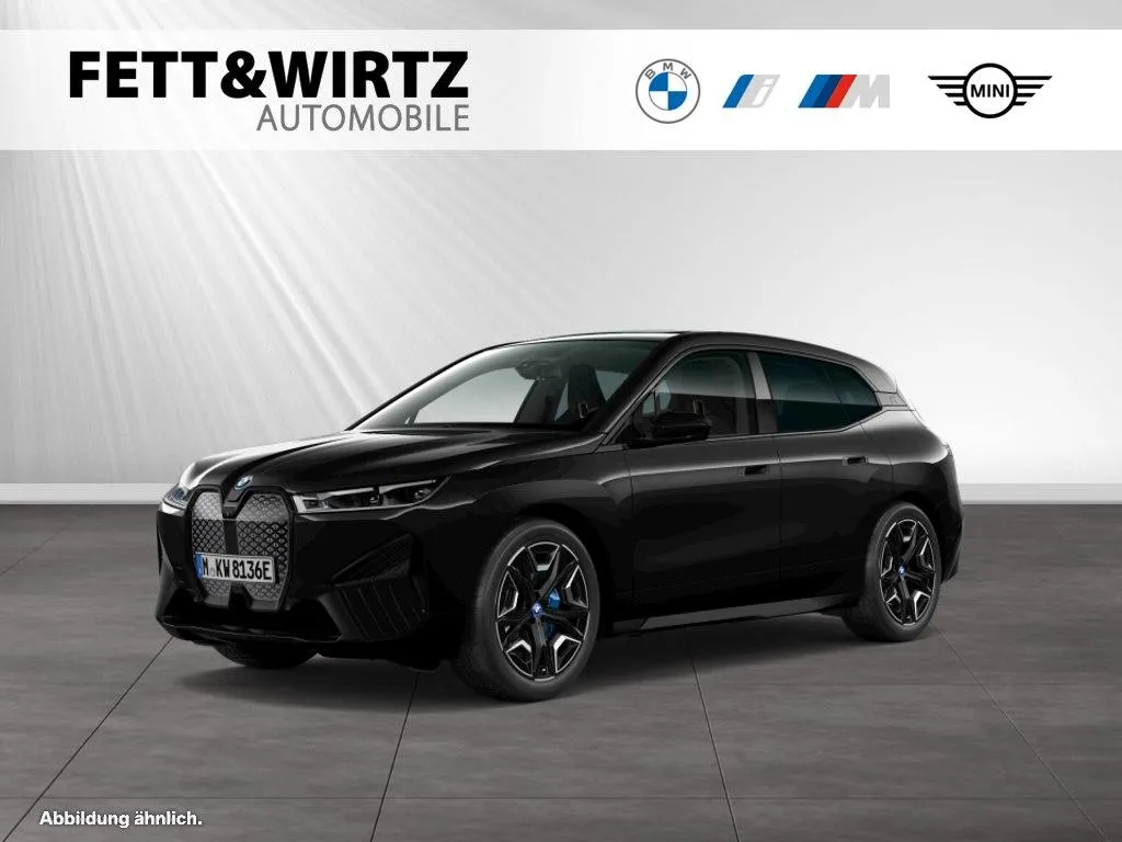 BMW iX