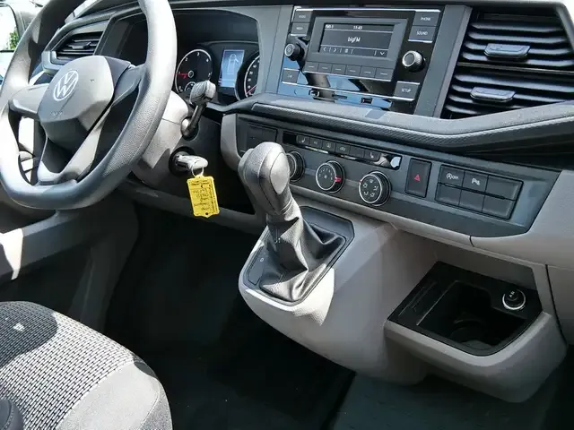 Volkswagen T6.1 Transporter