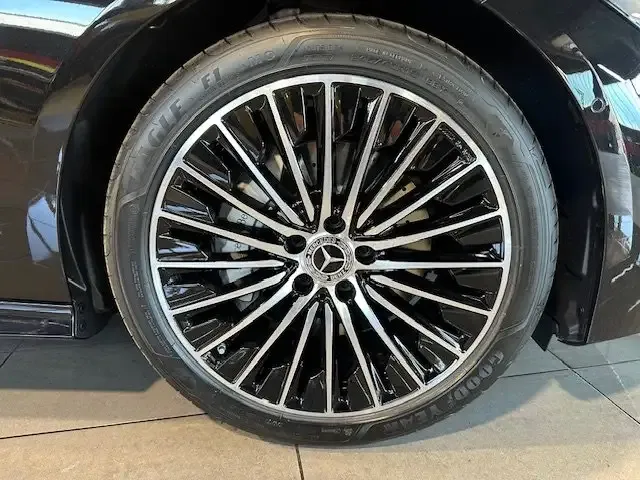 Mercedes-Benz CLE 200