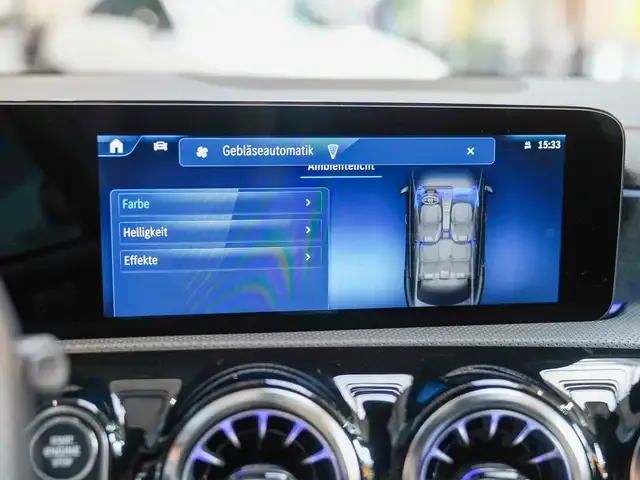 Mercedes-Benz CLA 220