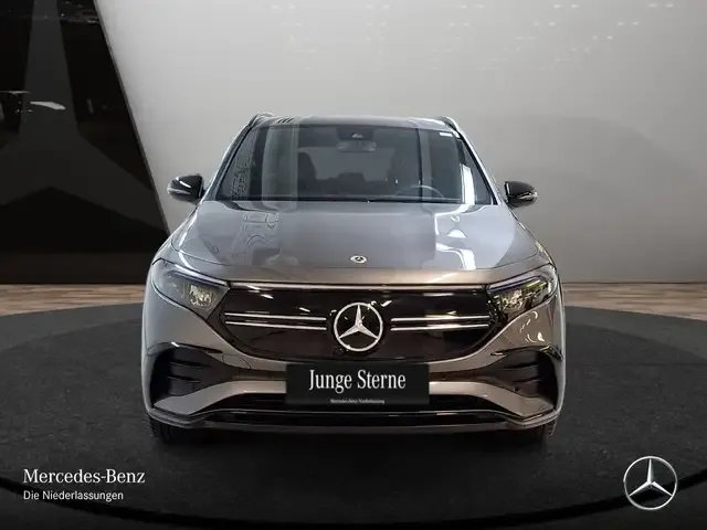 Mercedes-Benz EQA 300
