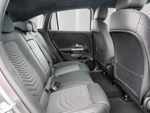 Mercedes-Benz EQA 350