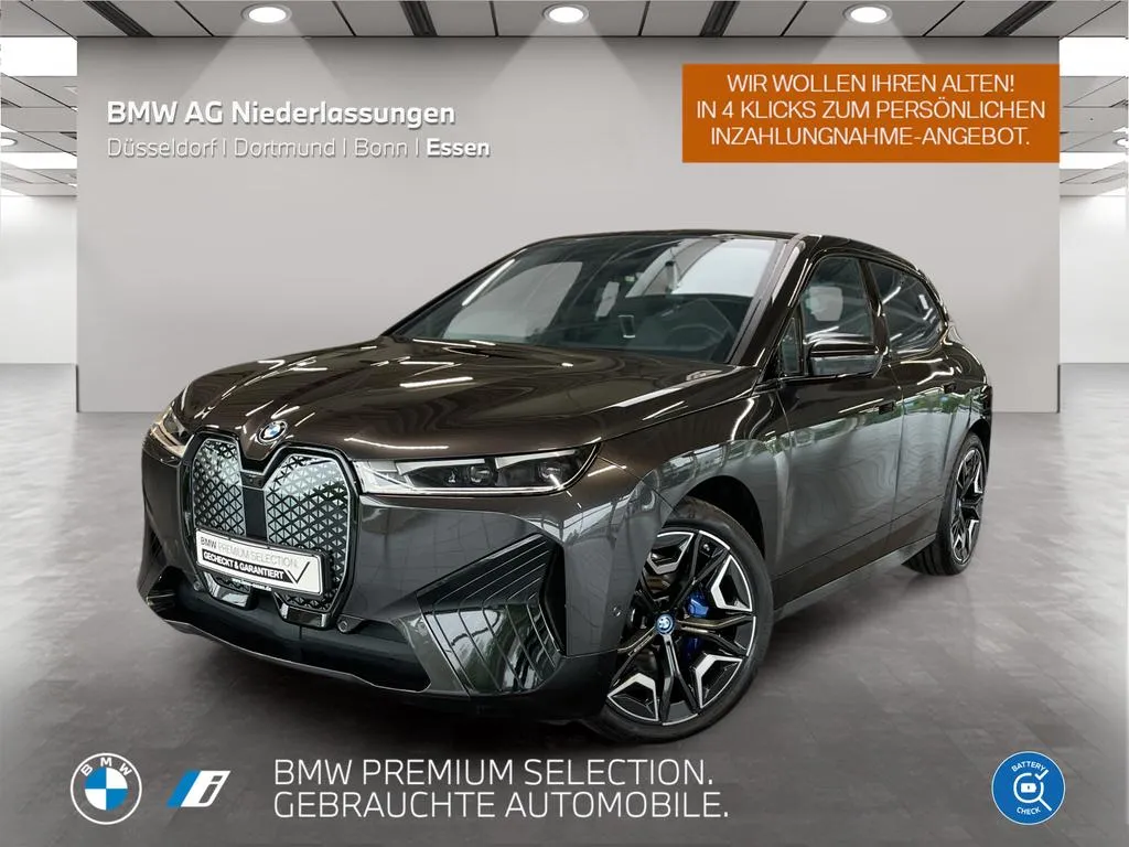 BMW iX