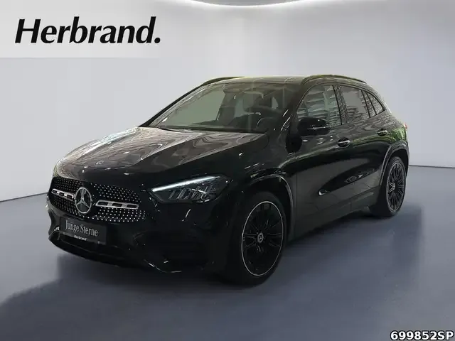 Mercedes-Benz GLA 200