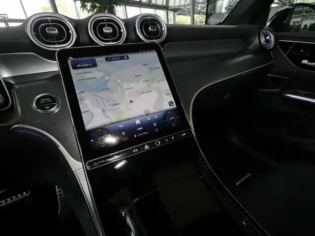 Mercedes-Benz GLC 220