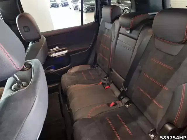 Mercedes-Benz GLB 200