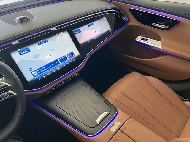 Mercedes-Benz E 200