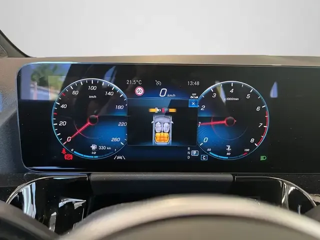Mercedes-Benz GLA 180