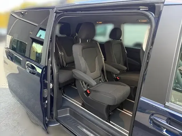 Mercedes-Benz V 250