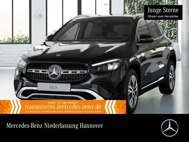 Mercedes-Benz GLA 220