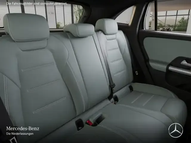 Mercedes-Benz GLA 220