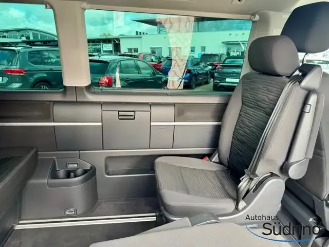 Volkswagen T6.1 Multivan