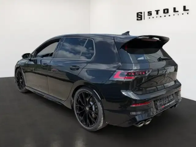 Volkswagen Golf R