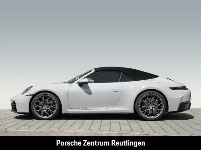 Porsche 992