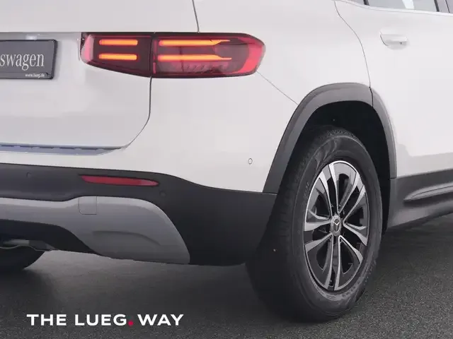 Mercedes-Benz GLB 180