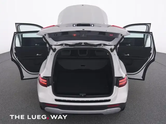 Mercedes-Benz GLB 180