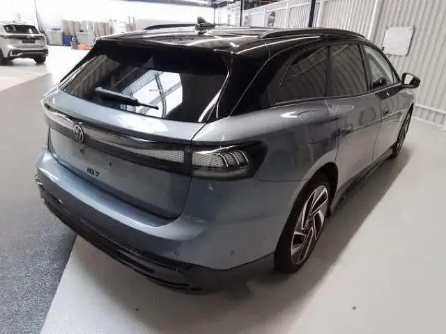 Volkswagen ID.7