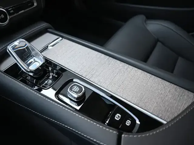 Volvo V90 Cross Country