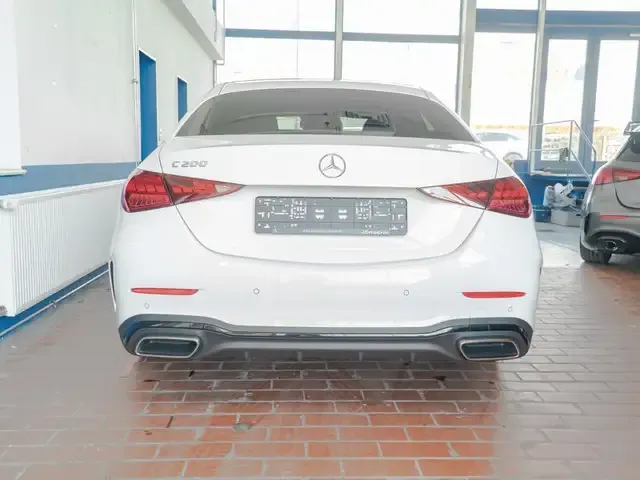 Mercedes-Benz C 200