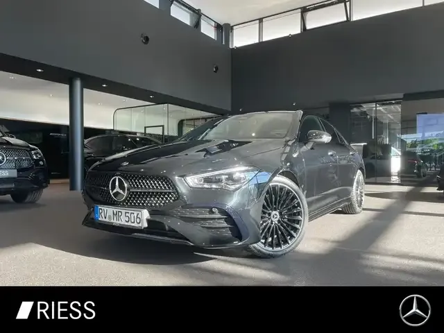 Mercedes-Benz CLA 220