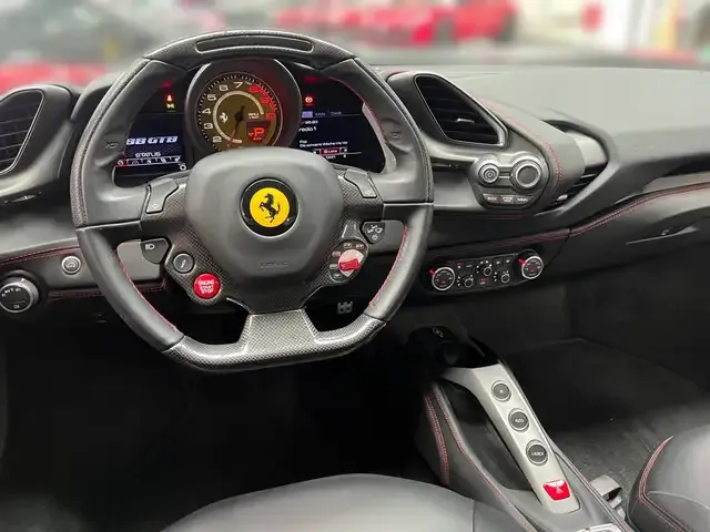 Ferrari 488