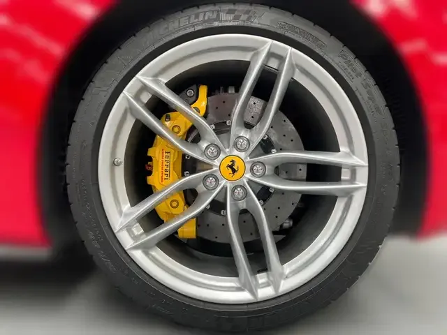 Ferrari 488