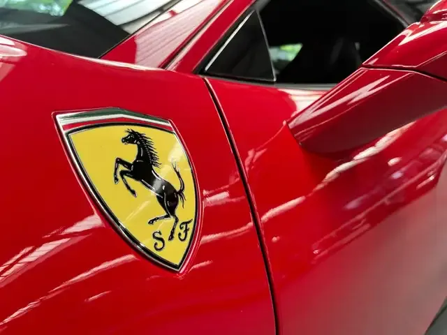 Ferrari 488