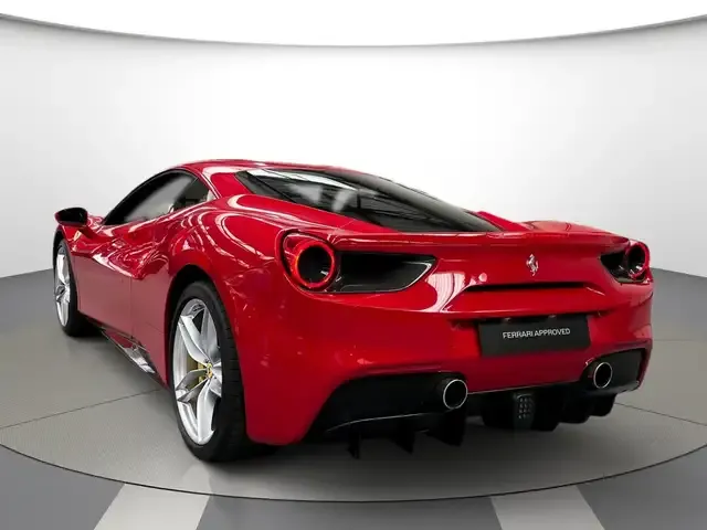 Ferrari 488