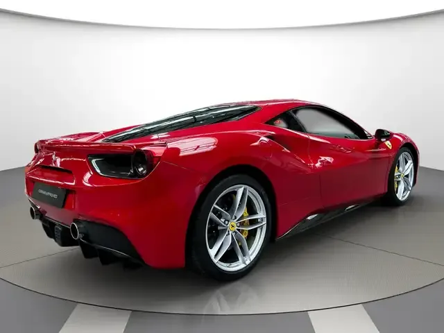 Ferrari 488