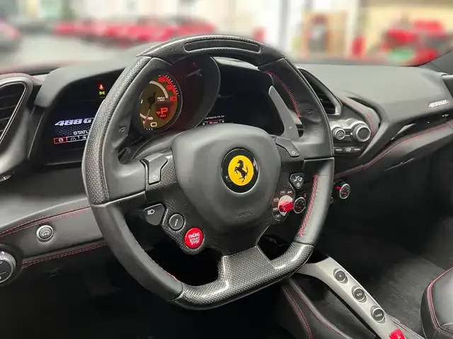 Ferrari 488