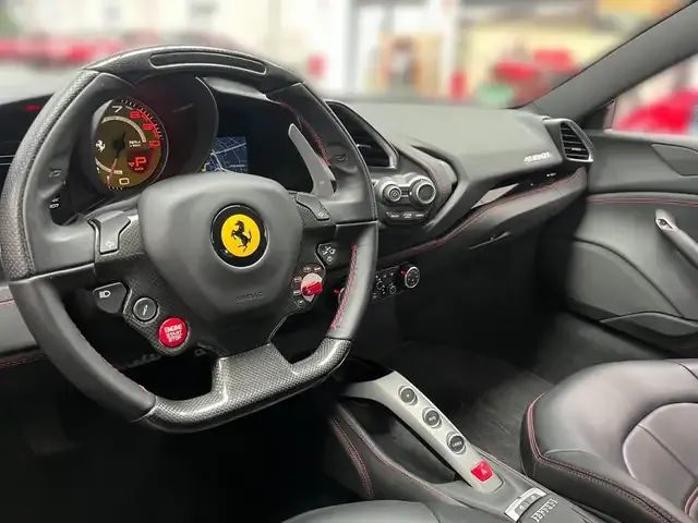 Ferrari 488
