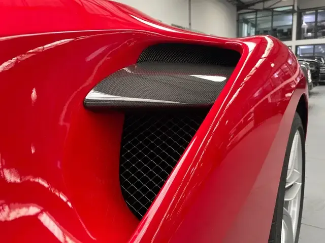 Ferrari 488