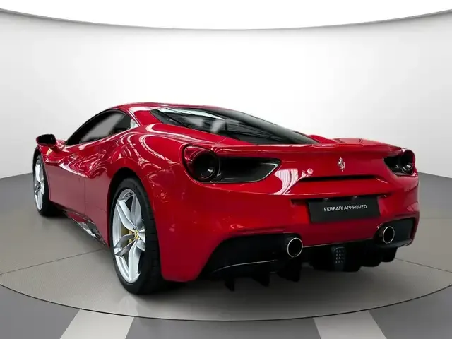 Ferrari 488