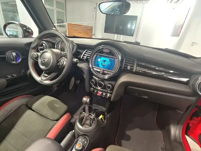 MINI John Cooper Works Cabrio