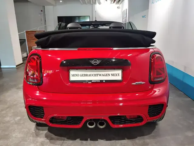 MINI John Cooper Works Cabrio
