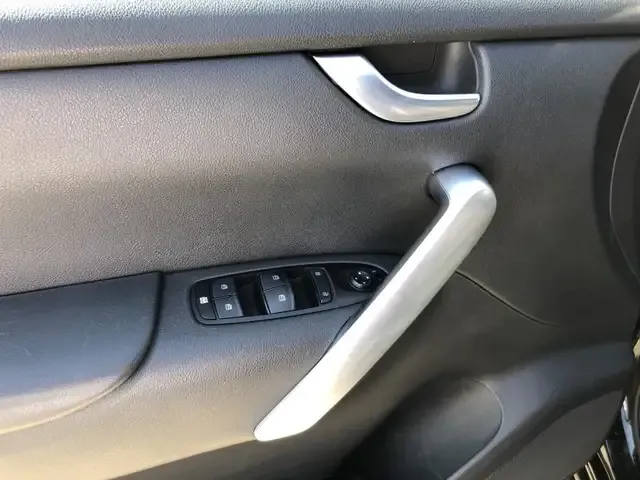 Mercedes-Benz X 350