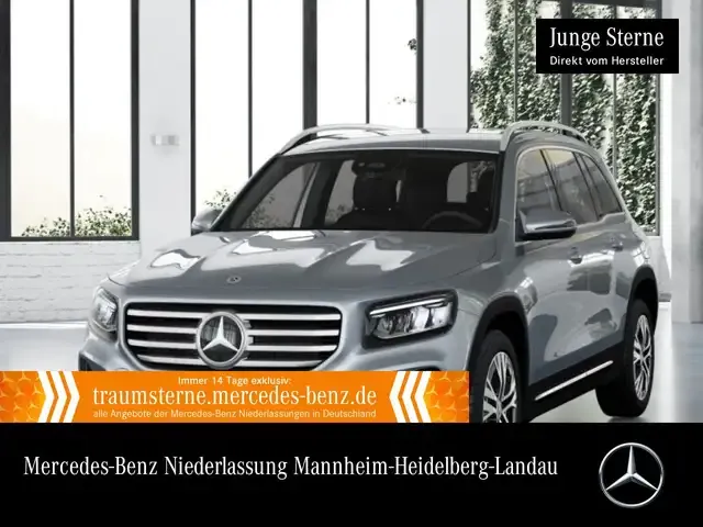 Mercedes-Benz GLB 180