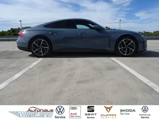 Audi e-tron GT