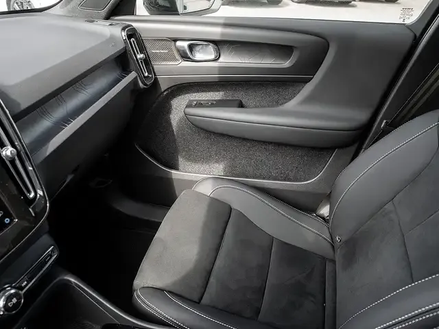 Volvo C40
