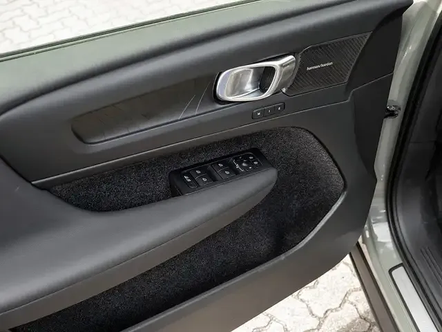 Volvo C40