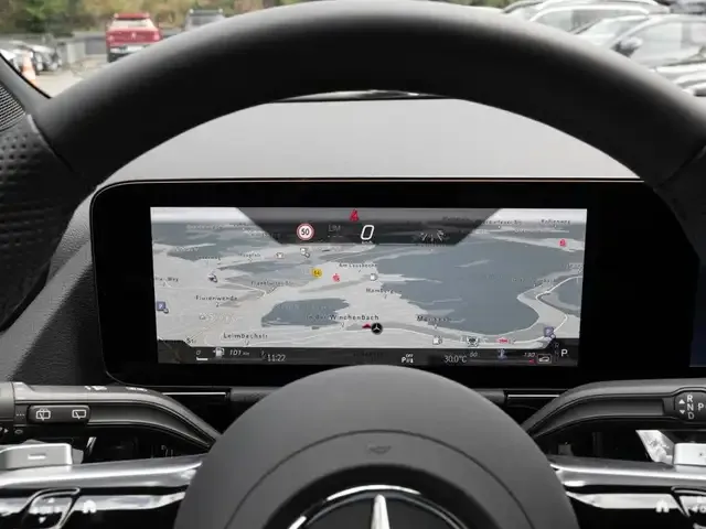 Mercedes-Benz GLA 220