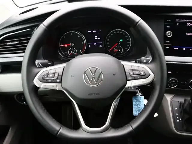 Volkswagen T6.1 Caravelle