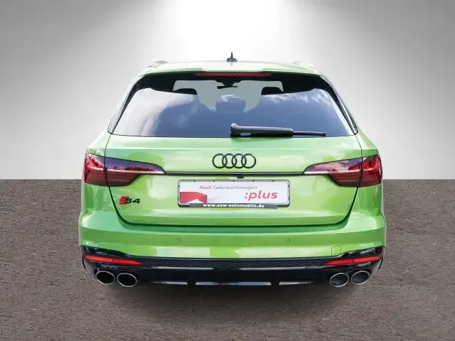 Audi S4