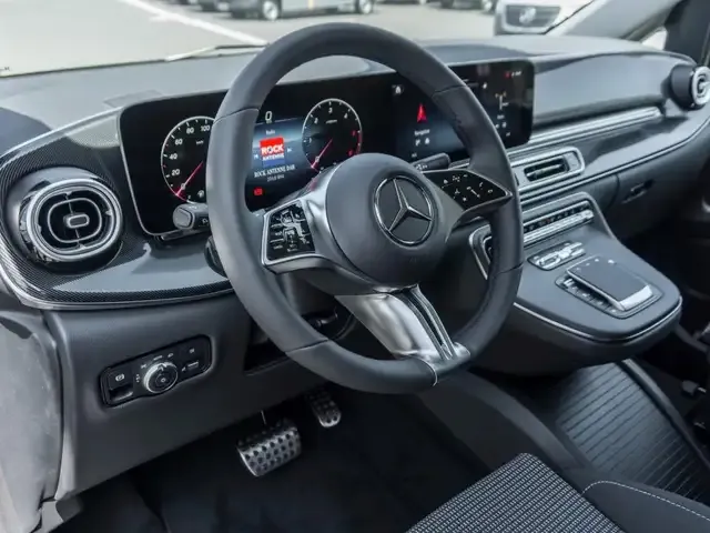 Mercedes-Benz V 220