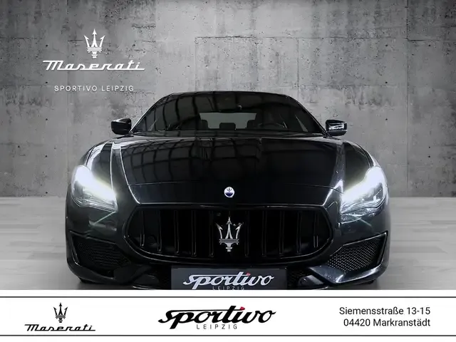 Maserati Quattroporte
