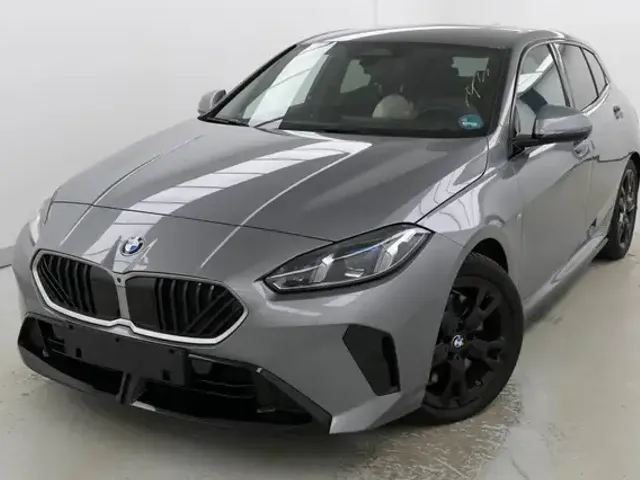 BMW 123