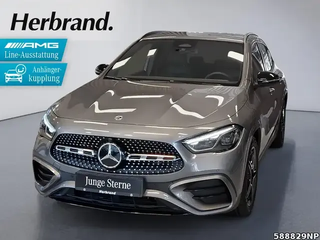 Mercedes-Benz GLA 200