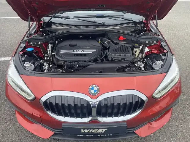 BMW 118