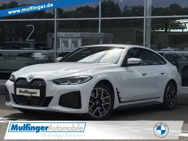 BMW i4